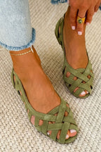 Zara - Sandalias planas de puntera abierta y tejido entrecruzado
