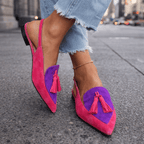 Eliza | Sandalias con tiras y pompones