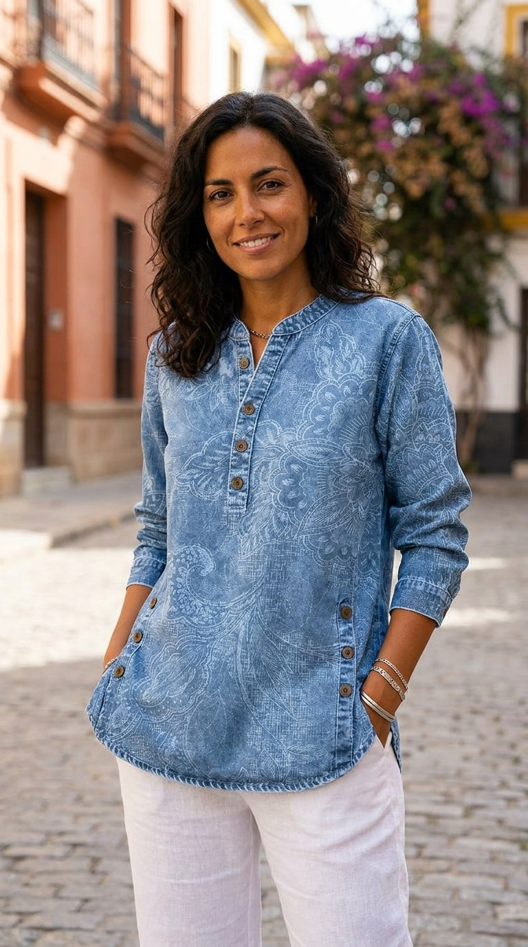 Livia – Blusa Denim Floral